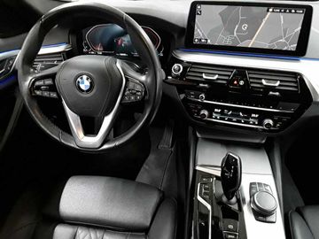 BMW 520 - 5