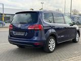 Volkswagen Sharan Highline/Navi/Leder/Klima/7-sitze/Automa - Volkswagen Sharan mit Diesel-Antrieb: Kleinbus