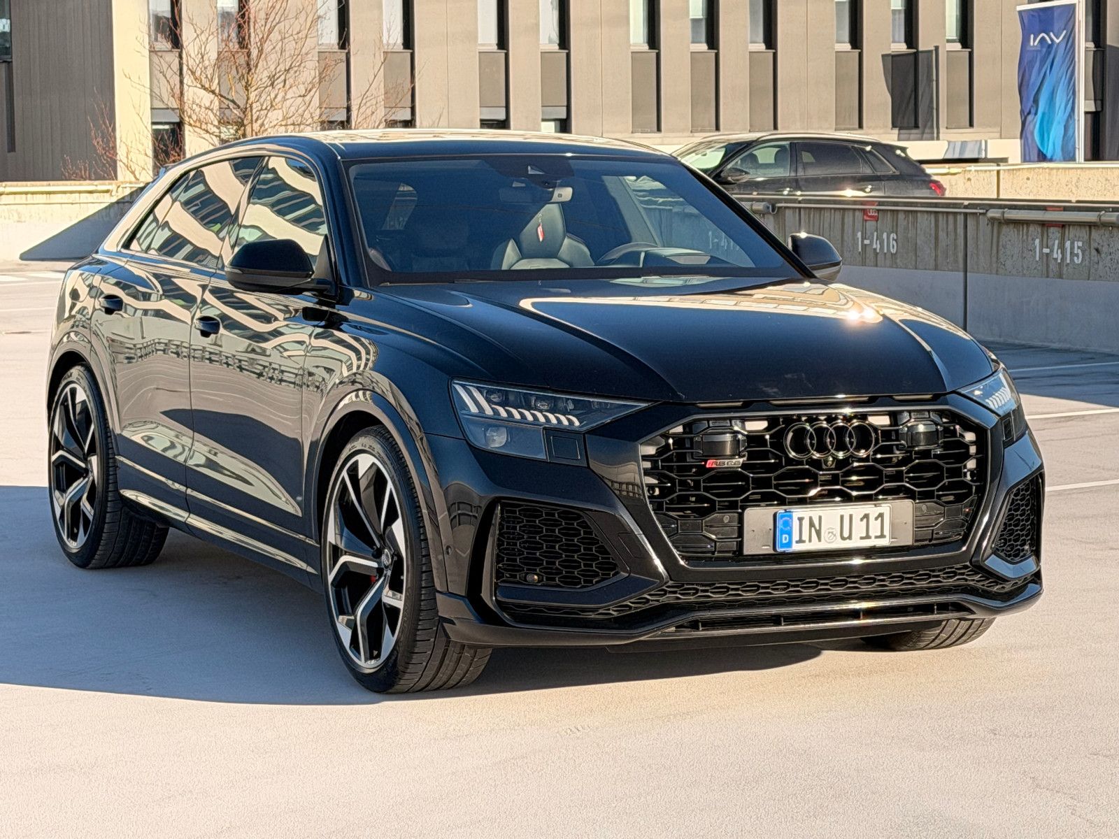 AUDI RSQ8 Carbon Keramik Stanheizung Pano Voll