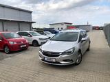 Opel Astra K Lim. 5-trg. ON*MFL*BT*SH*Neue TÜV* - Opel Astra Gebrauchtwagen in Augsburg