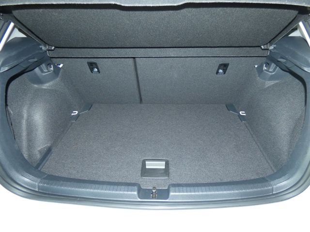 Polo 1.0 TSI Life NAVI App-Connect SHZ LED PDC