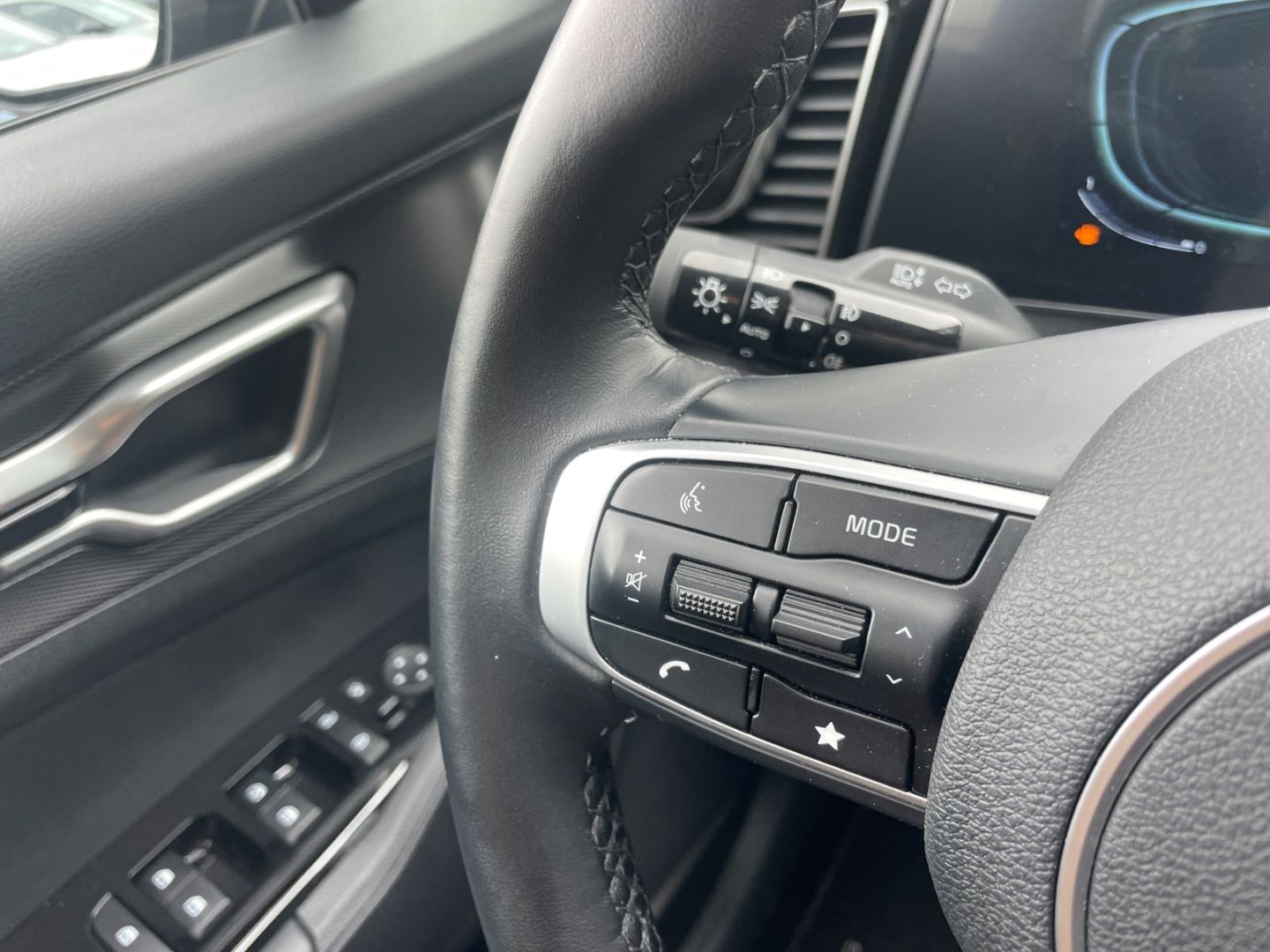 Fahrzeugabbildung Kia Sportage Vision Kamera AHK SpurhalteASS Navi LED