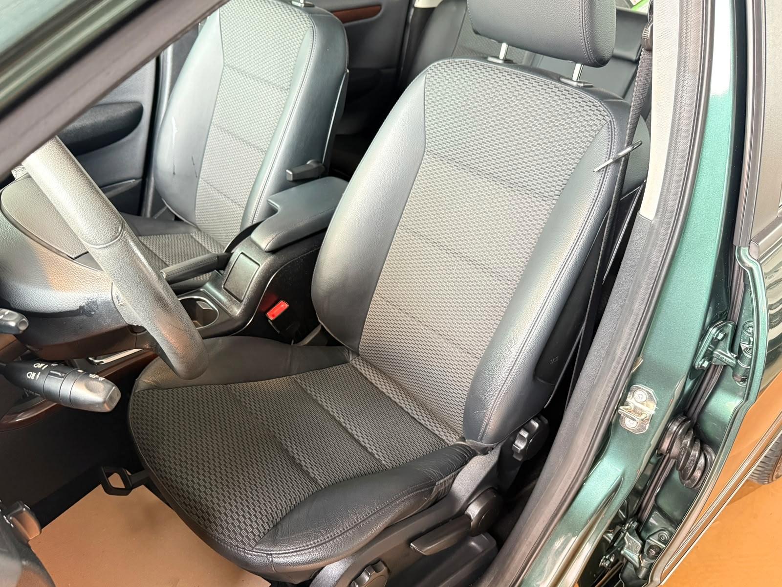 Mercedes-Benz A 180 Elegance Autom. / 30 Tkm/Sitzheizung / PDC