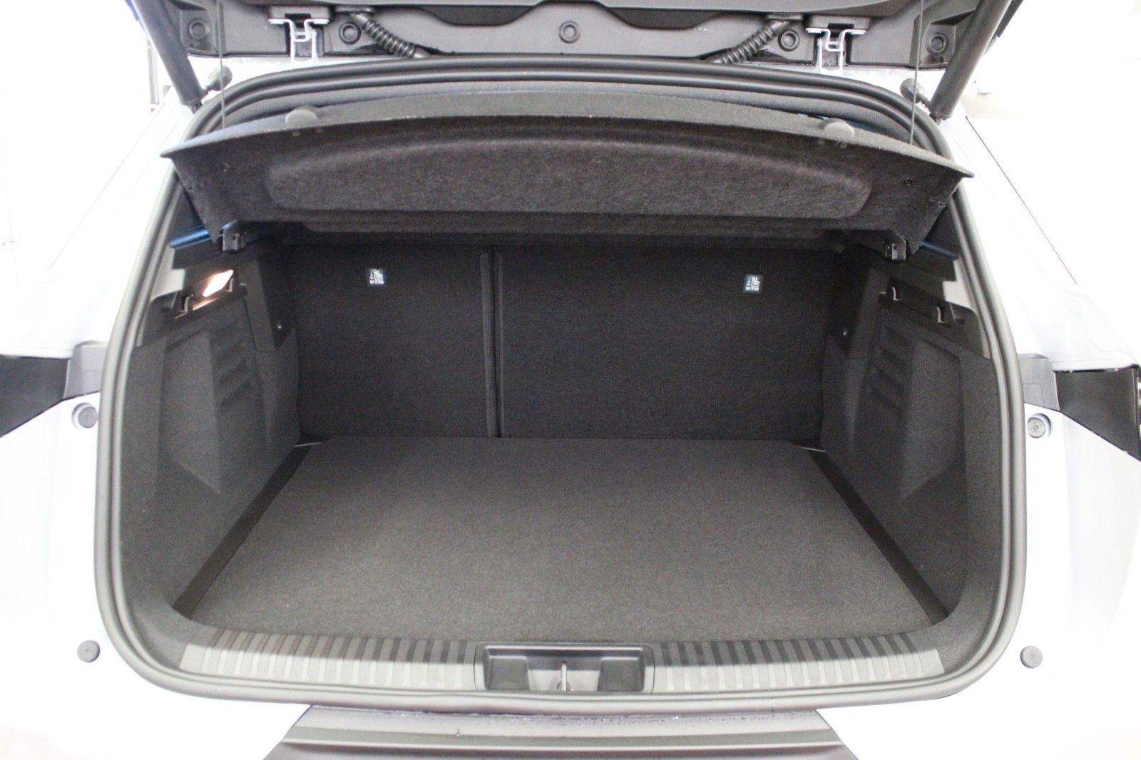 Fahrzeugabbildung Renault Symbioz Mild Hybrid 140 EDC Esprit Alpine