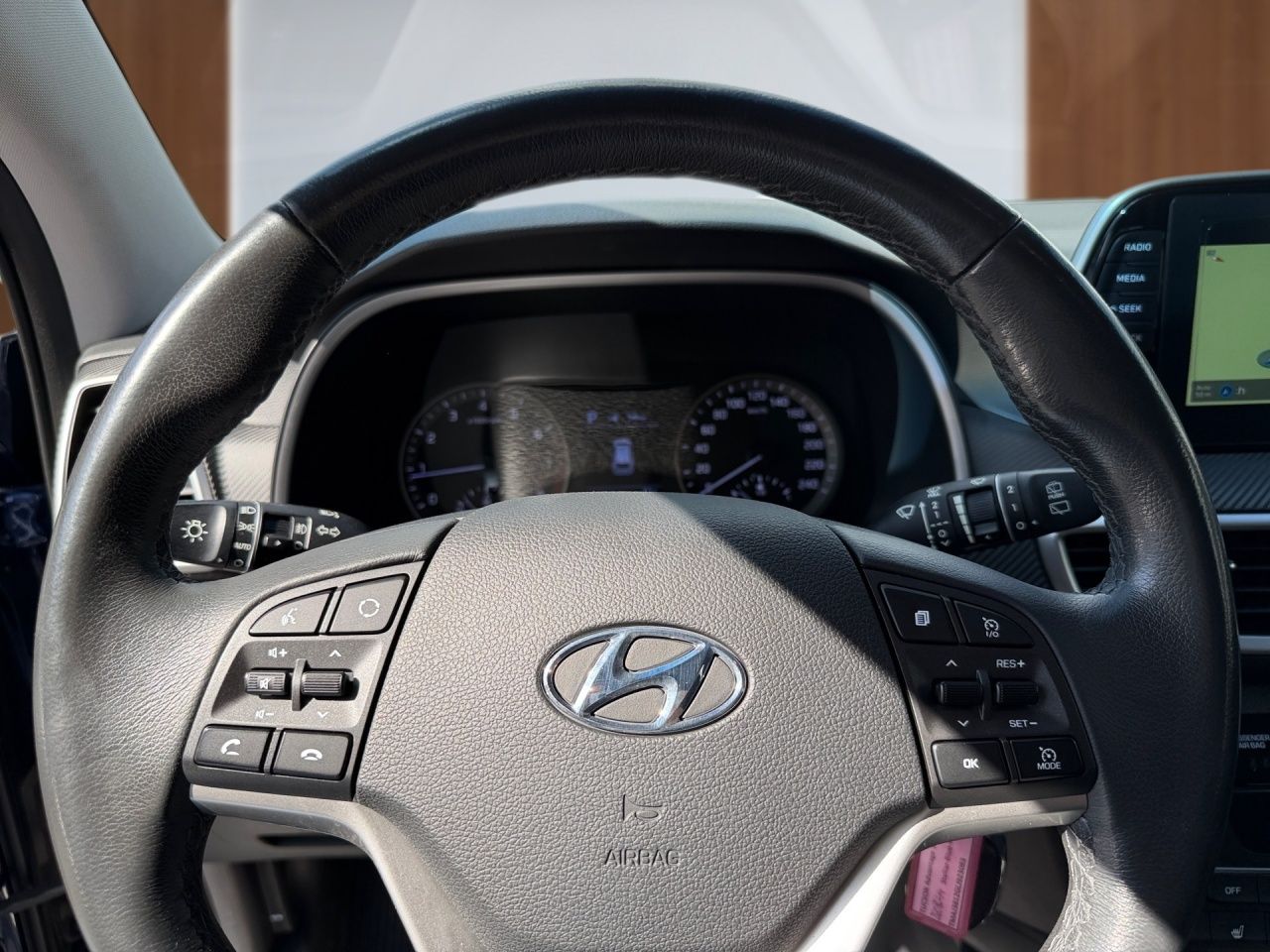 Fahrzeugabbildung Hyundai TUCSON ADVANTAGE *AHK*SHZ*LHZ*NAVI*USB*