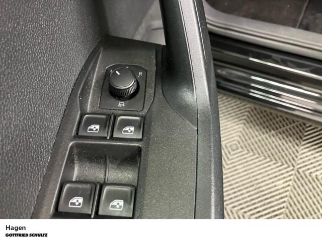 Seat Ibiza 1.0 TSI DSG NAV CarPlay FSE PDC Style