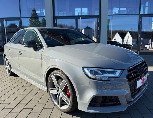 Audi S3 Lim. 2.0 TFSI quattro/R-Kamera/B&O/LED/nardo