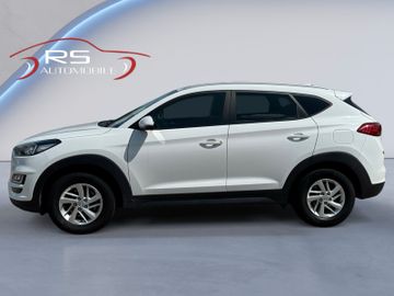 Hyundai TUCSON - 2