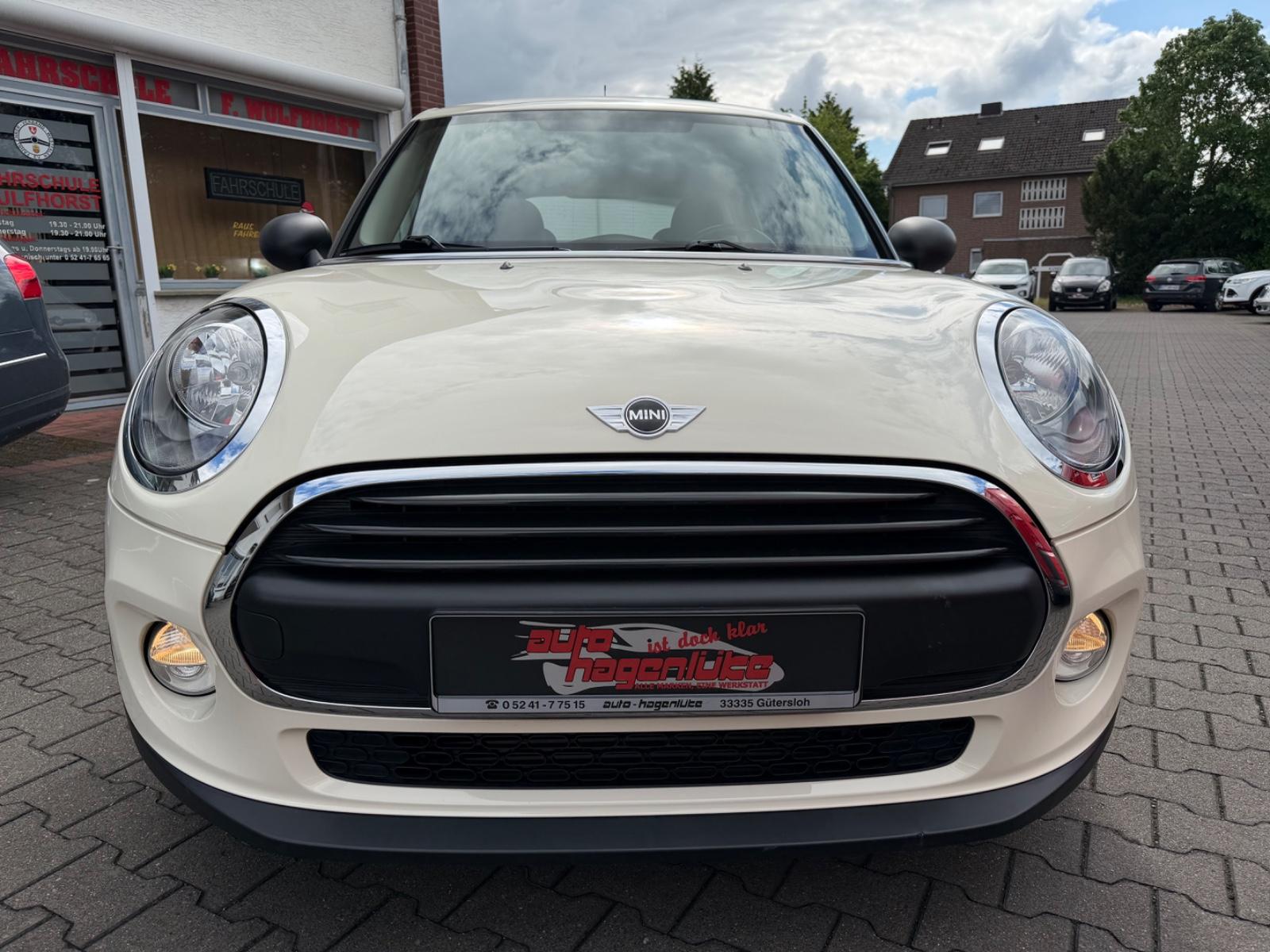 MINI ONE 5. trg. Klima Sitzheiz. Pano GSD PDC
