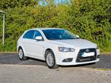Mitsubishi Lancer 1.6 MIVEC - Sportback - Bi-Xenon - Mitsubishi Lancer aus 2010: Sportback