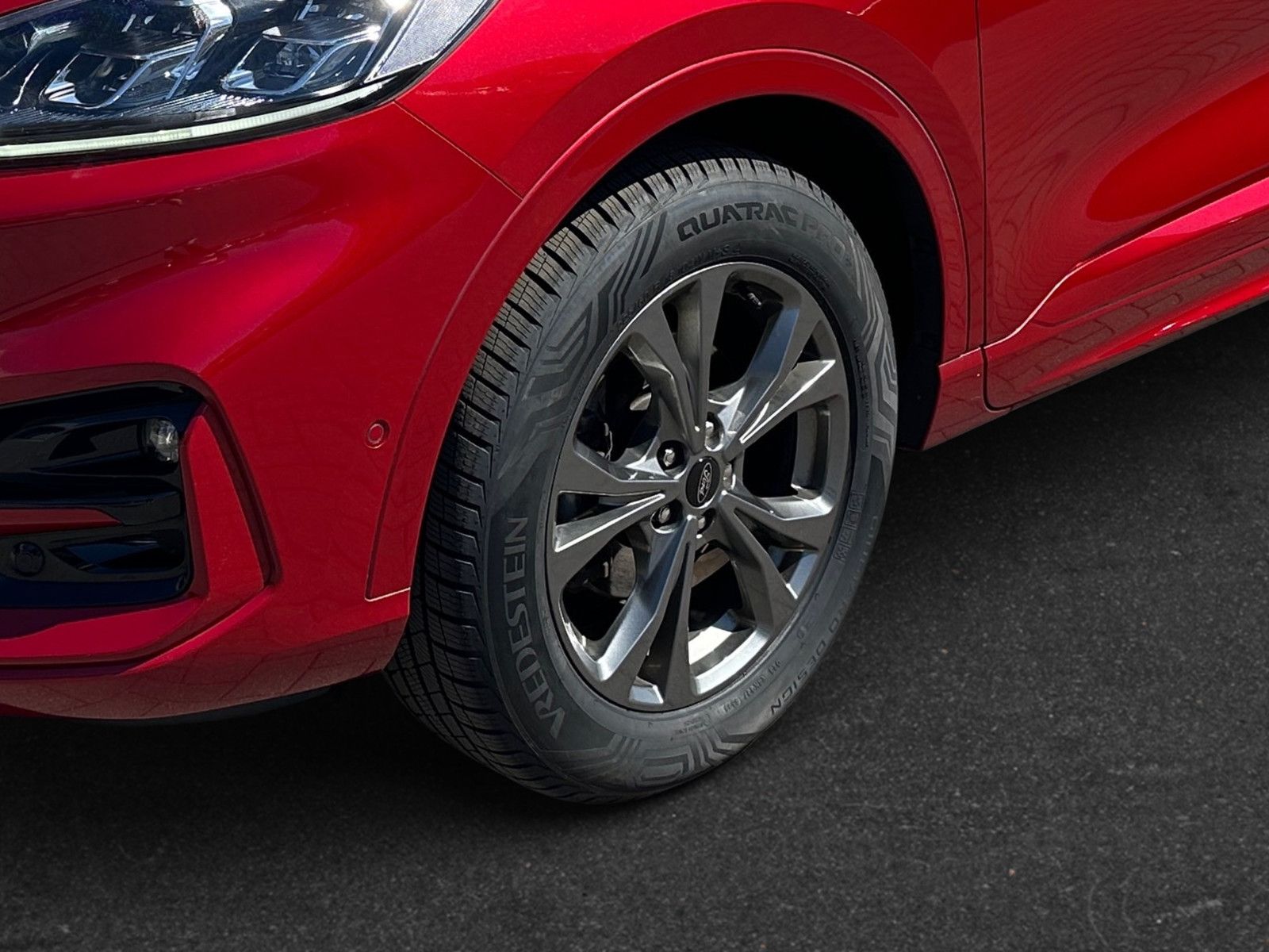 Ford Kuga Hybrid ST-Line X – Bild 7