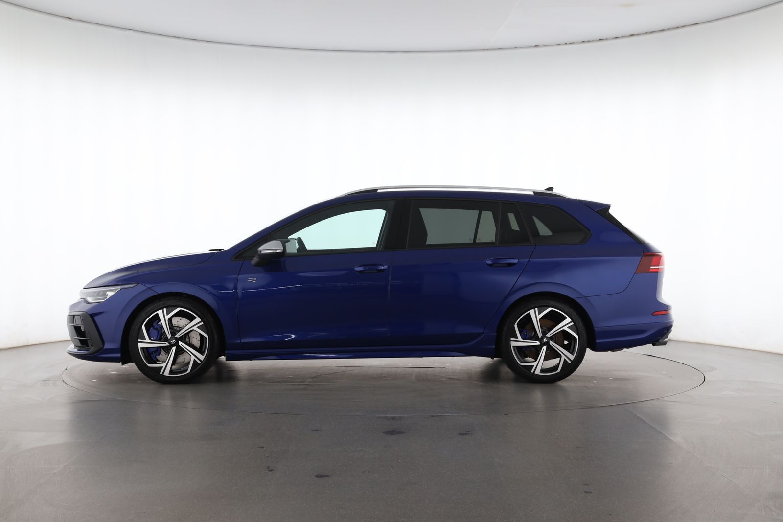 Volkswagen Golf VIII Variant R 2.0 TSI DSG 4MOTION NAVI foto 3