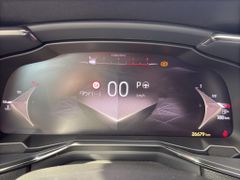 Fahrzeugabbildung DS Automobiles DS 7 BlueHDI 130 Aut. OPERA LEDER Panoramadach