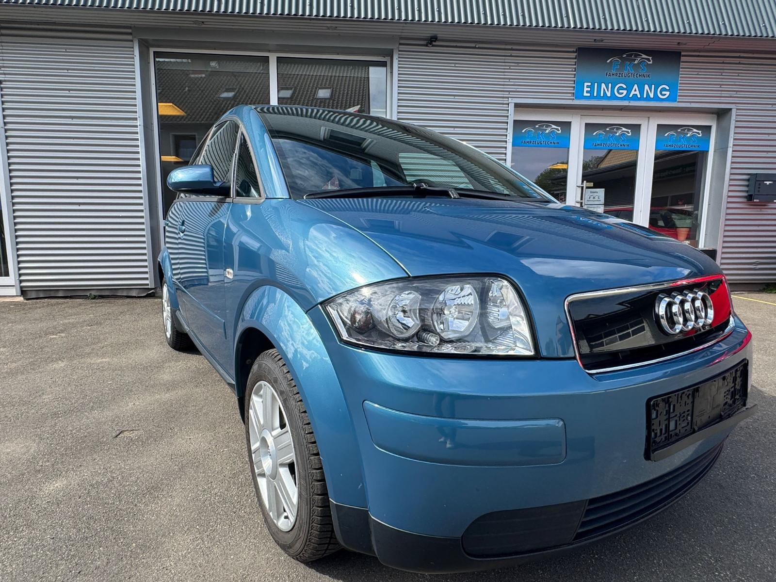 Audi A2; *Zahnriemen NEU* , *Checkheft gepflegt*