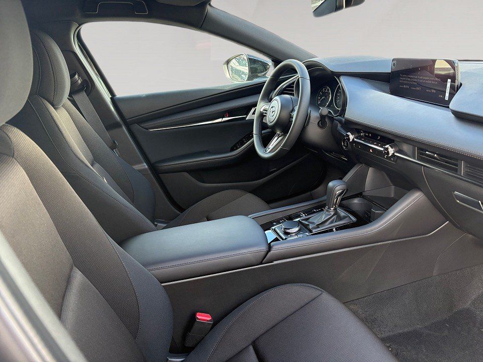 Fahrzeugabbildung Mazda 3 2.5i 140PS A/T Exclusive