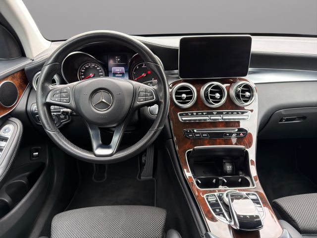 Mercedes-Benz GLC 250 d 4Matic AMG PAKET – image 13 of 20