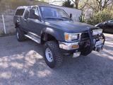 Toyota Pickup Xtracab SR5 V6 4x4 5 Speed - Toyota: Sr5