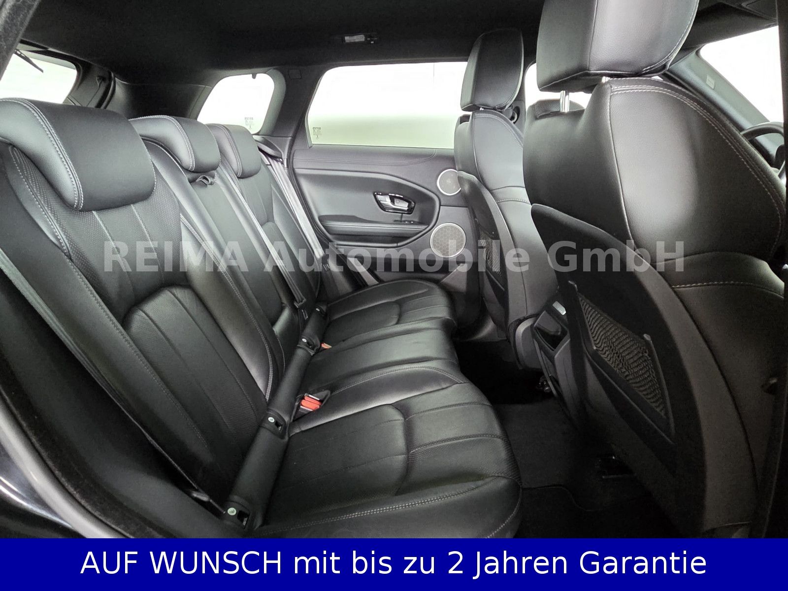 Fahrzeugabbildung Land Rover Range Rover Evoque 2,0D SE, Navi, Xenon, 20" Alu