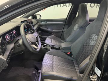 Volkswagen Golf VIII Variant 1.5 eTSI R-Line AHK*Pano*LED