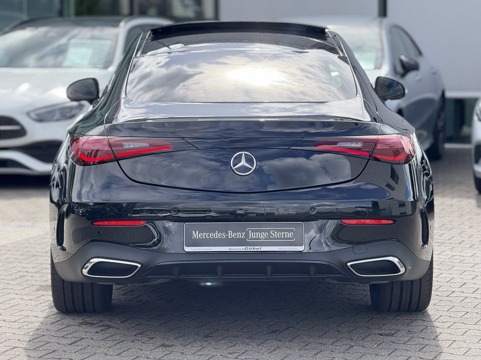 Fahrzeugabbildung Mercedes-Benz CLE 300 4M AMG*LEDER*MEMORY*PANO*20ZOLL*360°KAM