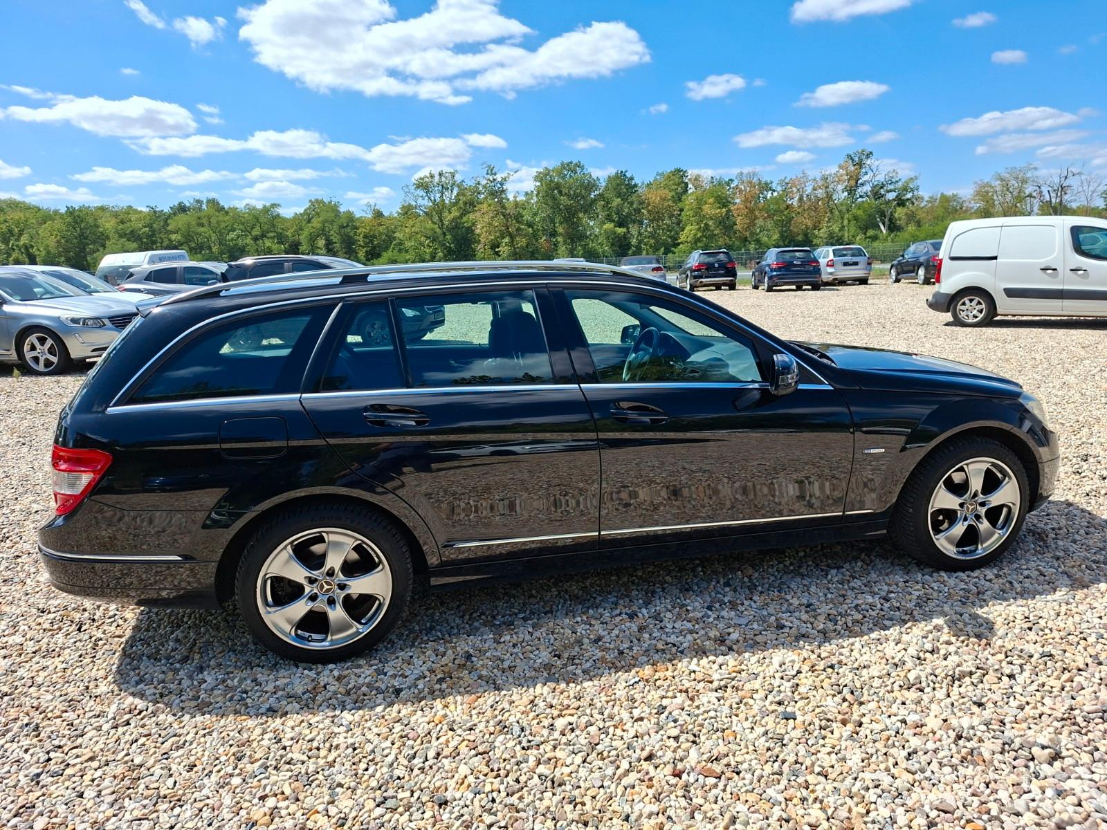 Mercedes-Benz C180 2009 — photo 37