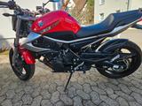Yamaha XJ6  - YAMAHA 2011 XJ6