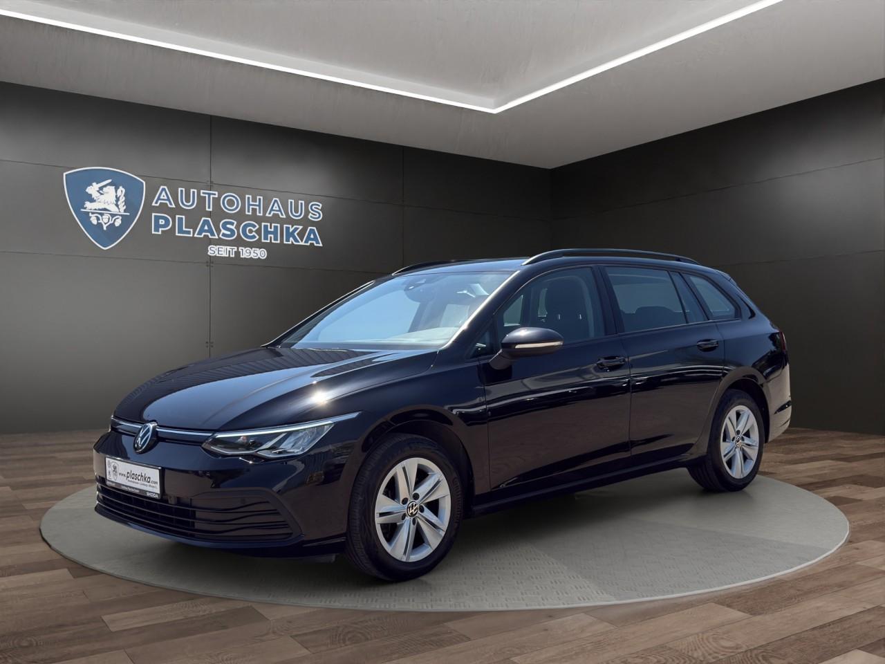 Volkswagen Golf Var. 2.0 TDI Life NAVI+ACC+LED+PDC+APP