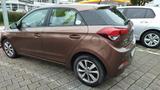Hyundai i20 YES! - Hyundai i20 in Karlsruhe