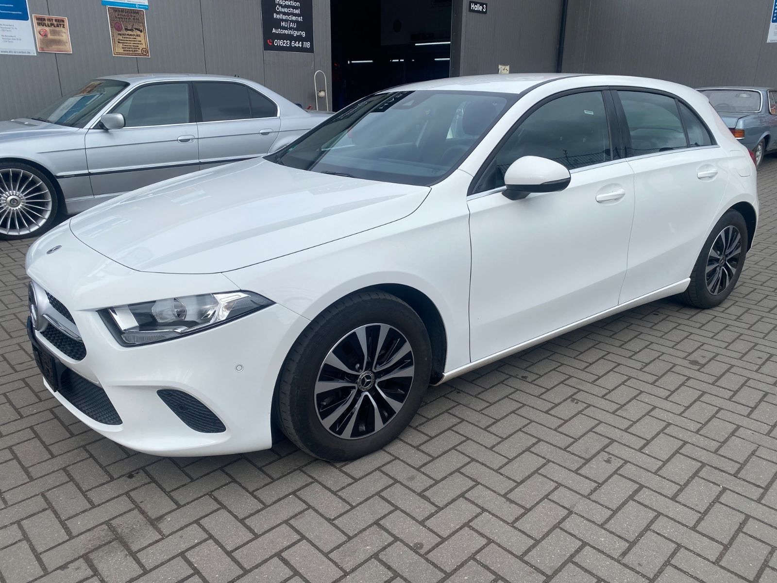 MERCEDES-BENZ A 180 d / Kamera / Teil Leder / NAVI