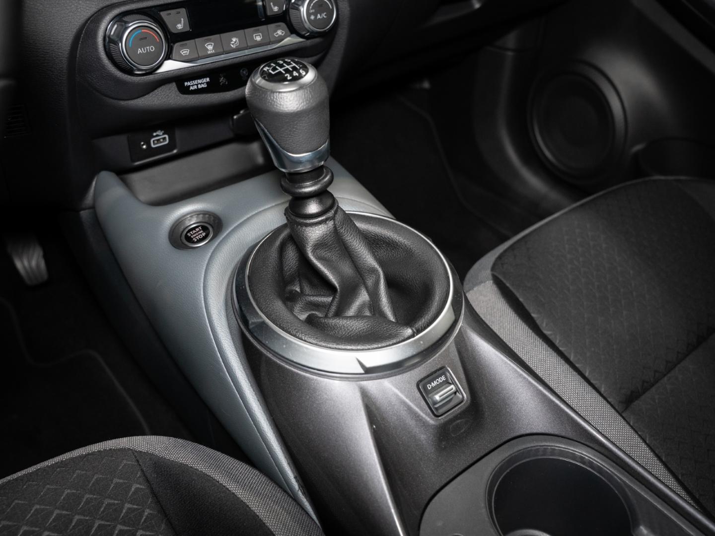 Nissan Juke N-Connecta Apple CarPlay Android Auto Navi 