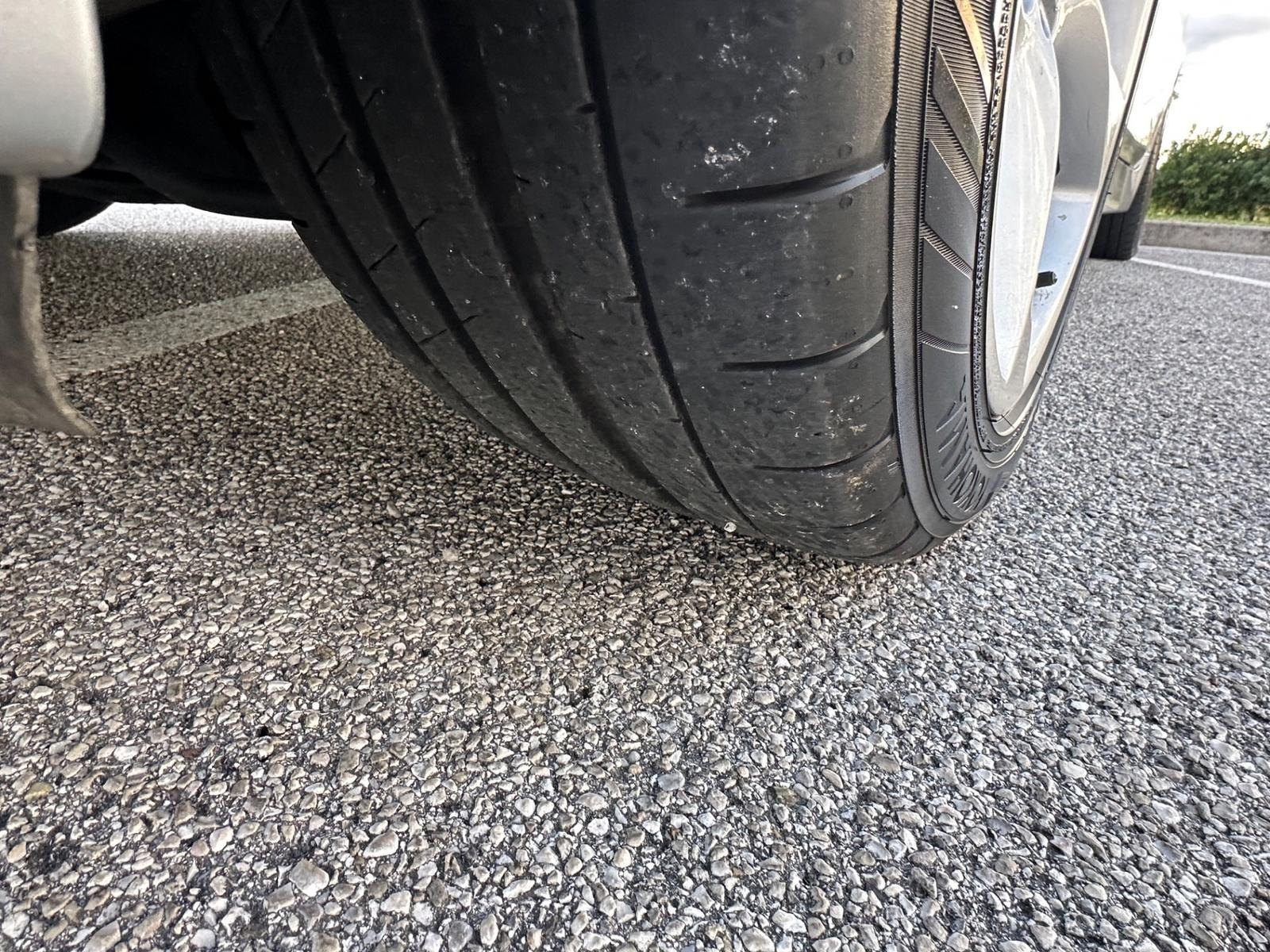 BMW 520 2011 — photo 10
