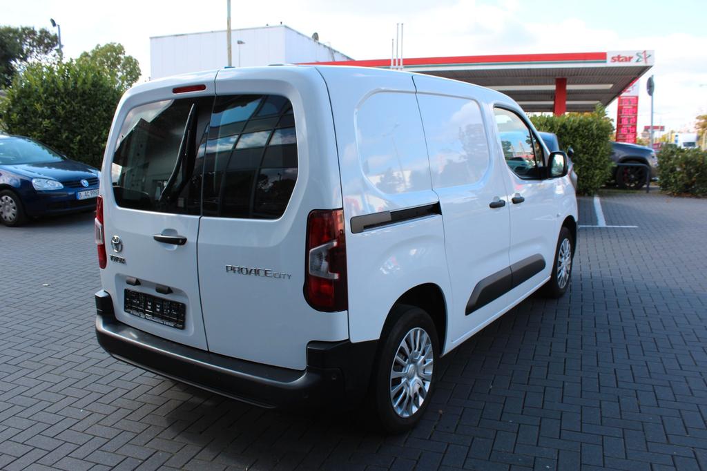 Toyota Proace (Verso)
