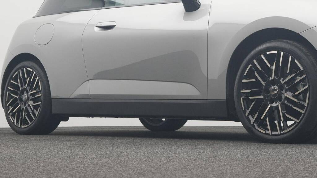 MINI Cooper SE - Bild 22