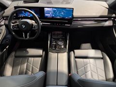 Fahrzeugabbildung BMW 520i Touring M Sport -- DrivingProf/Autobahn/AHK