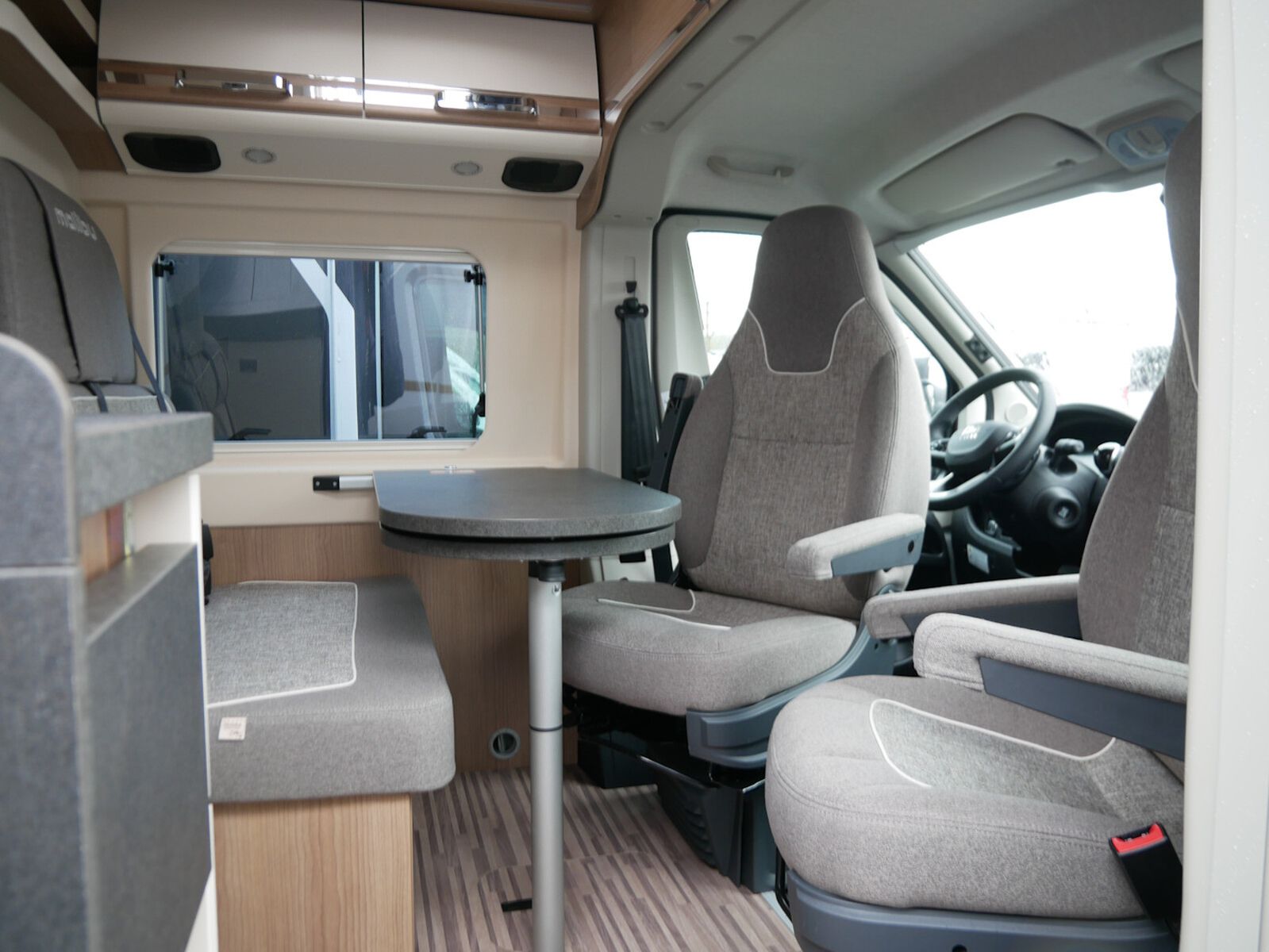 Fahrzeugabbildung Malibu Van compact 540 DB Fiat, 180 PS mit Aufstelldach