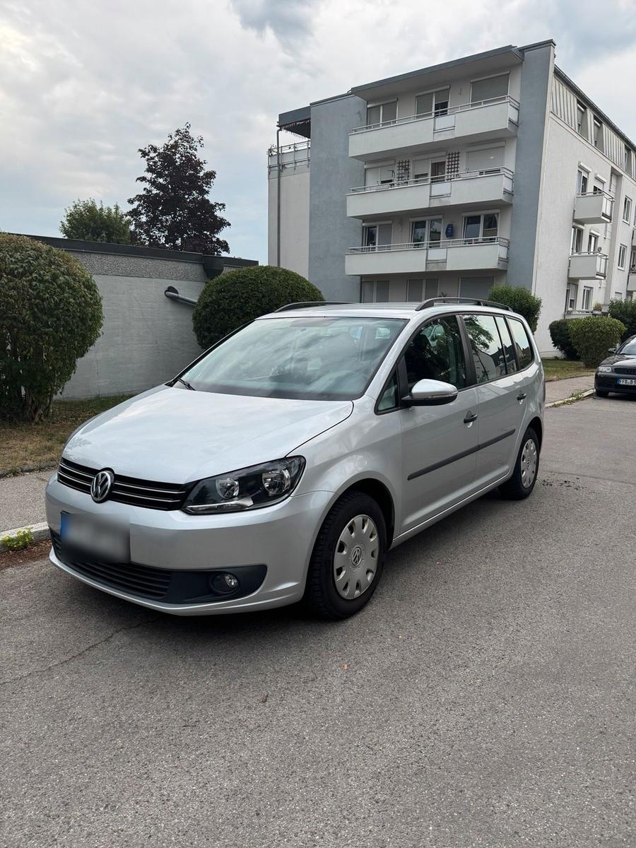 Volkswagen Touran, 2015