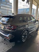 BMW iX3 INSPIRING INSPIRING - BMW iX3 von privat