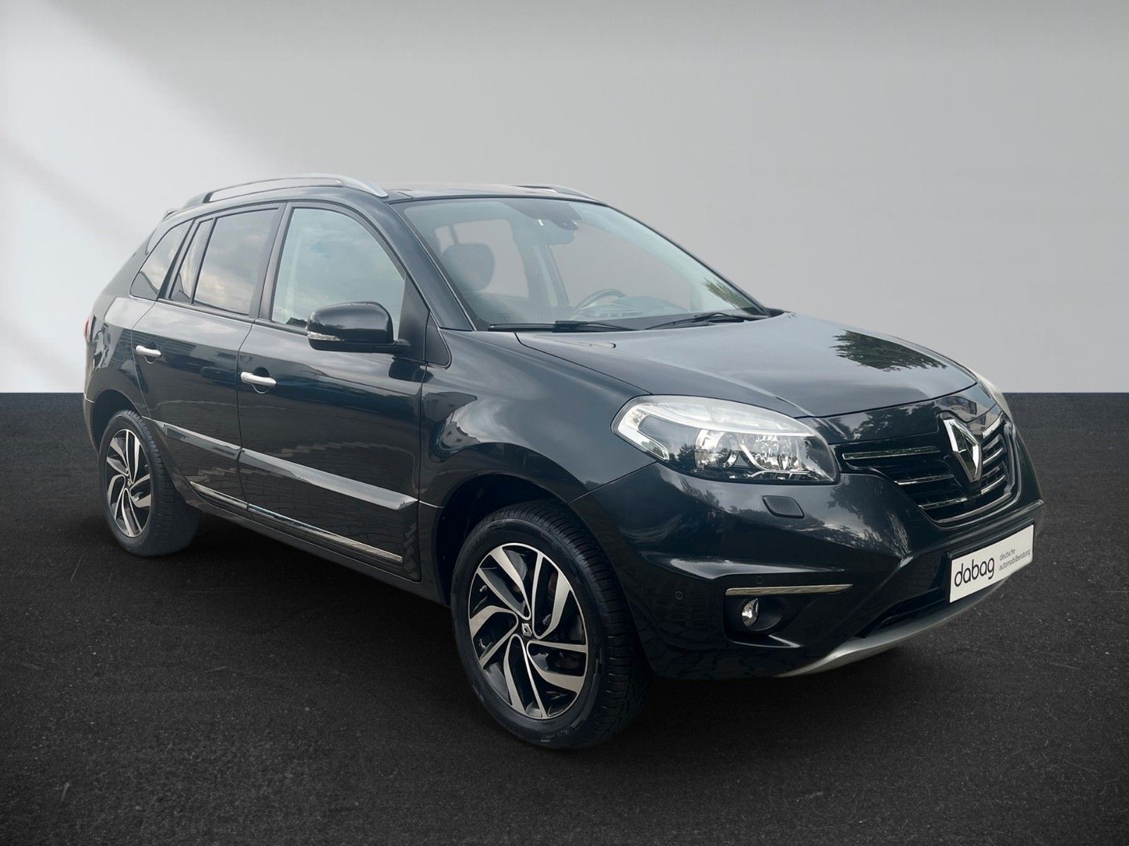 Renault Koleos dCi 175 FAP 4x4 Night and Day – Bild 2