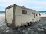 Pilote Explorateur G832 XLC/Queensbett+Hubbett/Garage - Integrierte Wohnmobile & Wohnwagen