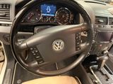 Volkswagen Touareg 3.0 V6 TDI Tiptronic - - Volkswagen Touareg aus 2009: TDI