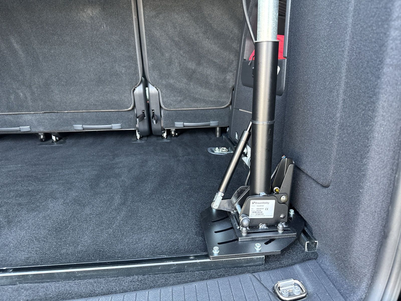 Caddy Style TDI DSG Navi ROLLSTUHLKRAN Style