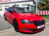 Skoda SuperB Lim. Ambition 4x4 / Standheizung / Kamera - rote Skoda Superb