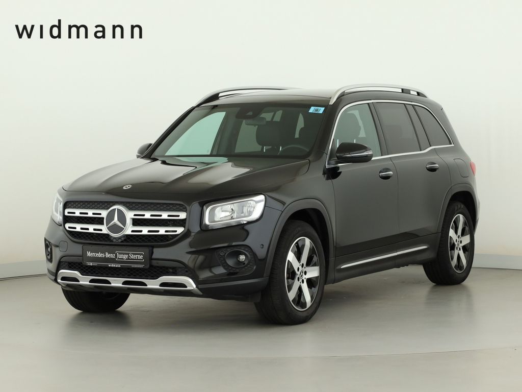 Image of Mercedes-Benz GLB 220