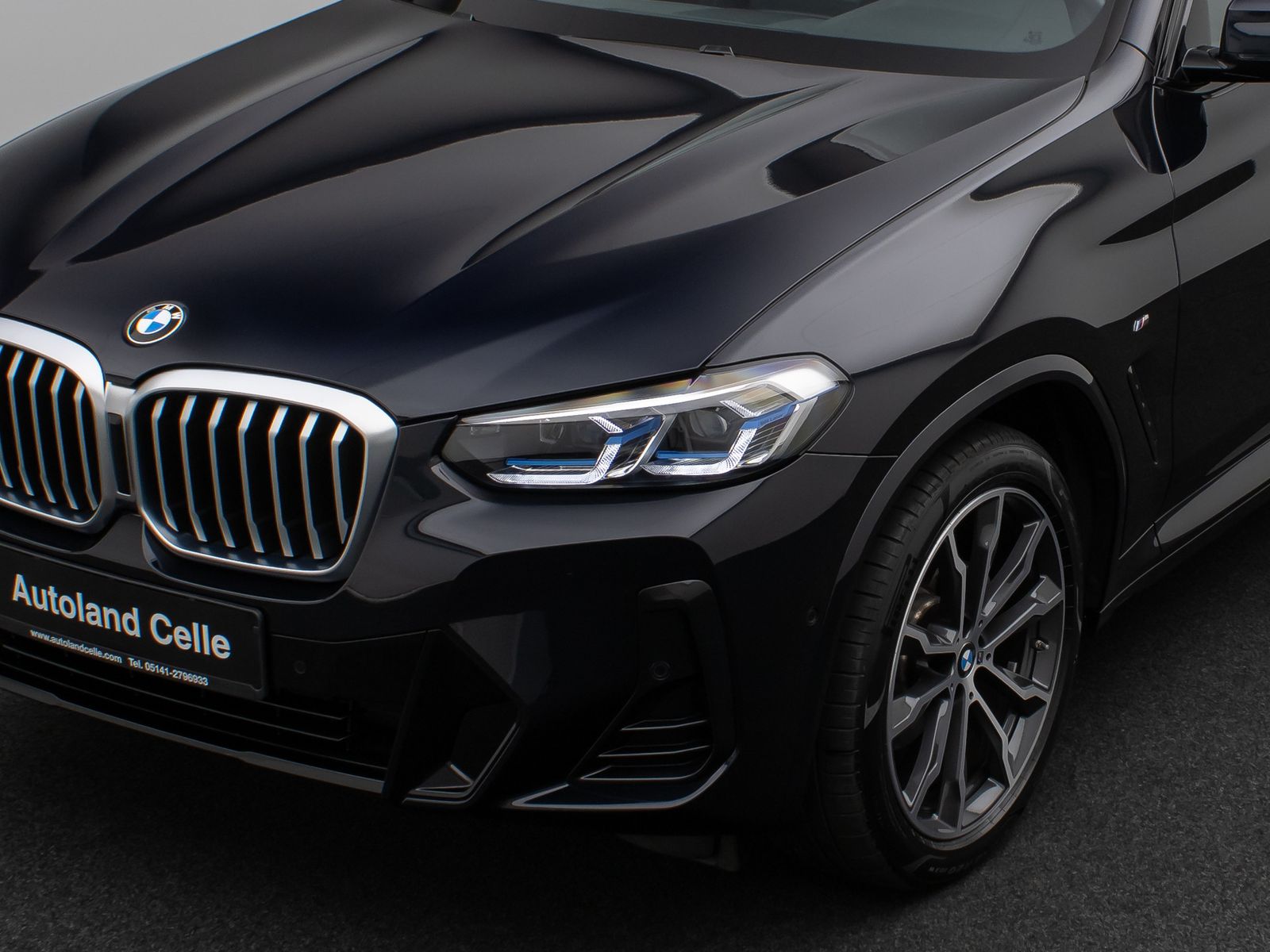 Fahrzeugabbildung BMW X3 xD20d M Sport Kamera Laser DAB HiFi AHK Komfo