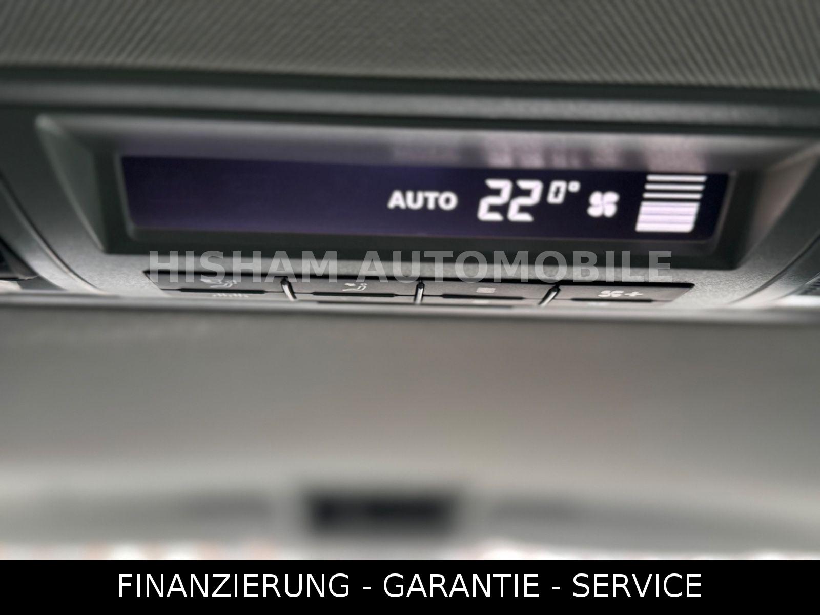 VOLKSWAGEN T5 MULTIVAN 2.0 TDI 140CH - DSG - STARTLINE - CHAUFFAGE STATIONNAIRE - ATTELAGE - DISTRIBUTION ET POMPE A EAU NEUVES - 149.900 KMS