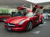 Mercedes-Benz SLS AMG Coupé,Bang&Olufsen,CarbonPaket,Kamera - Mercedes-Benz Coupé aus dem Jahr 2011