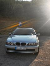 BMW 520i Touring Facelift Titansilber HU b... - BMW 520 aus 2001: Kombi