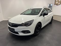 OPEL Astra K Sports Tourer*LED*NAVI*KAMERA*AHK* OPEL Astra K Sports Tourer*LED*NAVI*KAMERA*AHK*