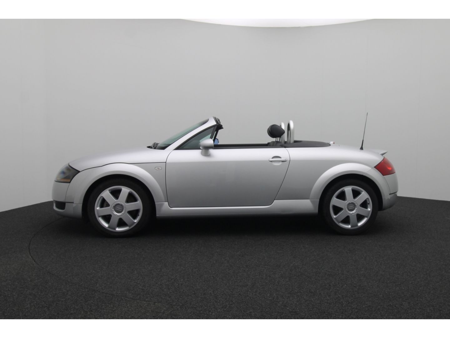 Fahrzeugabbildung Audi TT 1.8T Roadster Leder SHZ Sportsitze