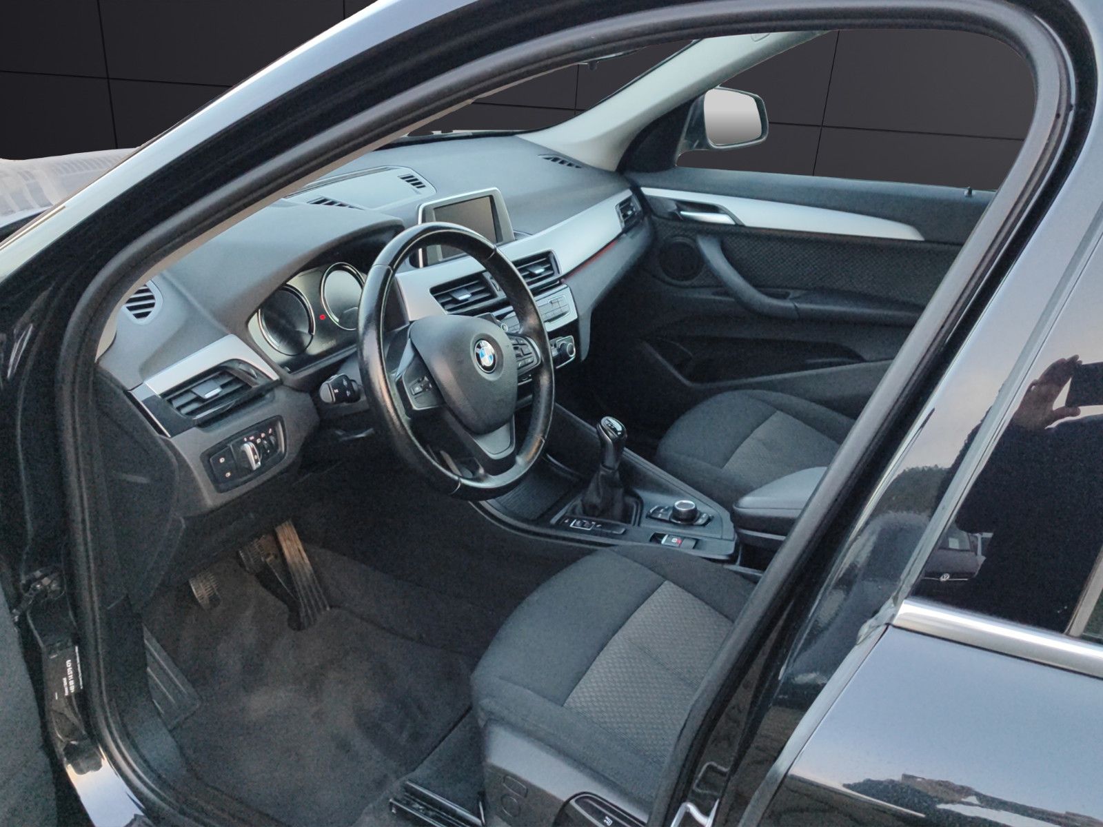 Fahrzeugabbildung BMW X1 sDrive*Kamera*LED*PDC*Temp*